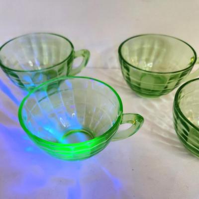 Lot #70 Lot of 4 Uranium Vaseline Glass Depression-era cups