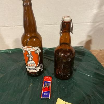 Lot of Pair of Bottles and Thimble