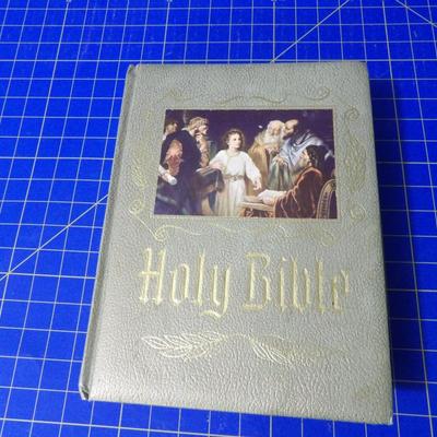 1972-73 Edition Holy Bible