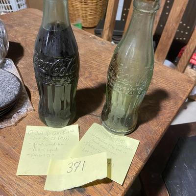 VINTAGE COCA-COLA HOBBLE-SKIRT BOTTLES: Oakland, MD and Hickory, NC | Lot One