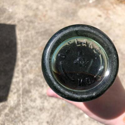 VINTAGE COCA-COLA HOBBLE-SKIRT BOTTLES: Oakland, MD and Hickory, NC | Lot One