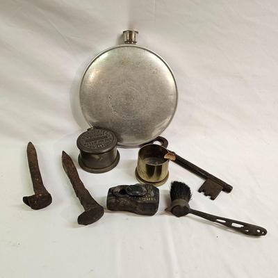 Vintage Metal Decor Items (BS-JS)