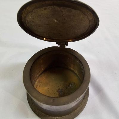 Vintage Metal Decor Items (BS-JS)