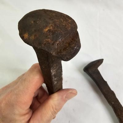 Vintage Metal Decor Items (BS-JS)