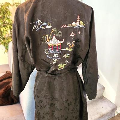 Lot #71 Vintage Chinese Embroidered Robe