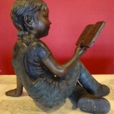 LOT 185A: BRONZE SCULPTURE, SEATED GIRL READING BOOK ABOUT A CAT AND MOUSE