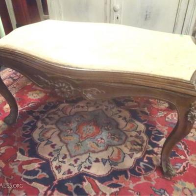 LOT 122: LOUIS XV STYLE MARBLE TOP COFFEE TABLE