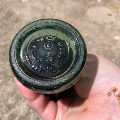 VINTAGE COCA-COLA HOBBLE-SKIRT BOTTLES: Akron, OH and Johnstown, PA | Lot Three