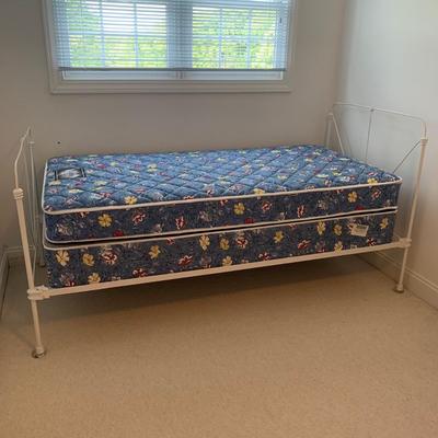 Two Twin Bed Frames with Bedding (UB2-HS)