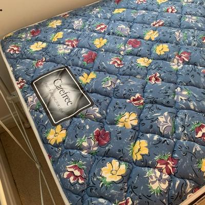 Two Twin Bed Frames with Bedding (UB2-HS)