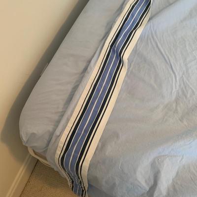 Two Twin Bed Frames with Bedding (UB2-HS)