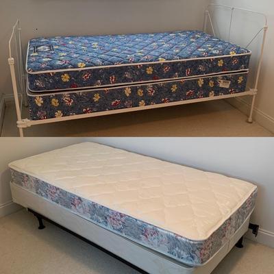 Two Twin Bed Frames with Bedding (UB2-HS)