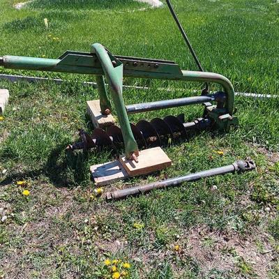 John Deere Post hole digger with 8" Auger