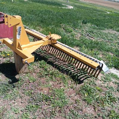 6-foot MD Rock Rake RR72-YEL
