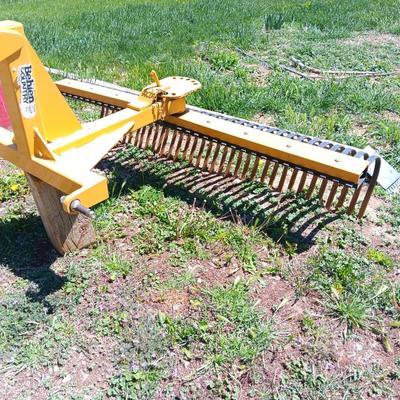 6-foot MD Rock Rake RR72-YEL