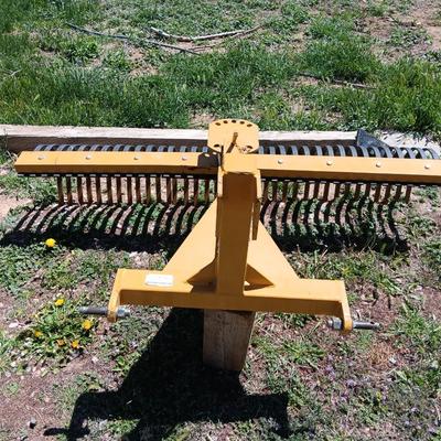6-foot MD Rock Rake RR72-YEL