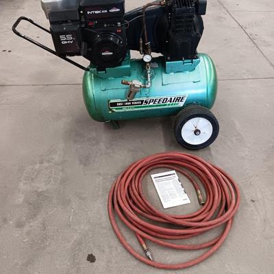 Spreedaire 20 Gallon Contactor Gas Engine air compressor with hose and Instruction Manual