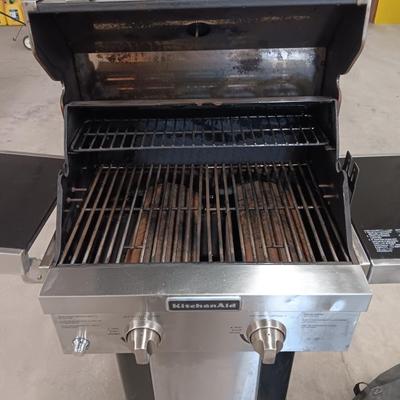 Nice small Propane Kitchen Aid Barbeque Grill with propane tank, Cover and rotisserie