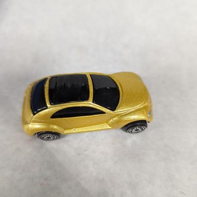 Hot Wheels Cars & Carrying Case