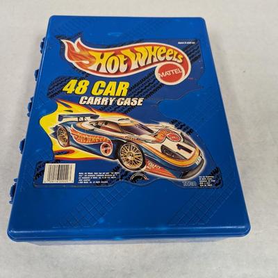 Hot Wheels Cars & Carrying Case