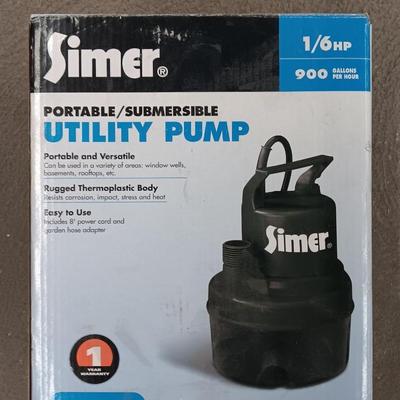 Simer 1/6 HP Portable / Submersible Utility Pump - lightly used