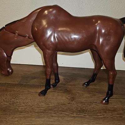 VINTAGE MARX JOHNNY WEST ARTICULATED BROWN HORSE MOVEABLE HEAD-NECK SELLS FOR OVER $70