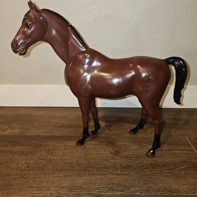 VINTAGE MARX JOHNNY WEST ARTICULATED BROWN HORSE MOVEABLE HEAD-NECK SELLS FOR OVER $70