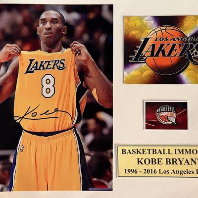 LA Lakers Kobe Bryant signed photo