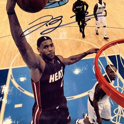 Miami Heat LeBron James signed photo