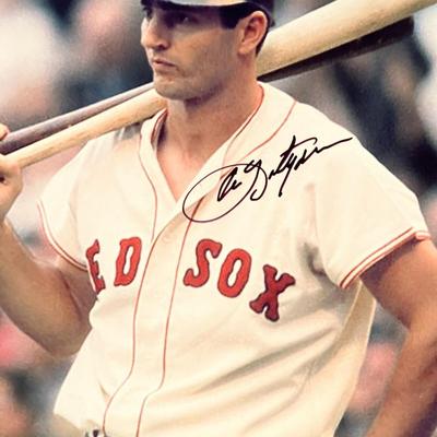 Boston Red Sox Carl Yastrzemski signed photo