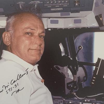 Astronaut Bruce McCandless II signed photo