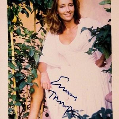 Emma Thompson signed portrait photo 