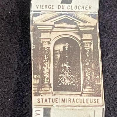 Antique French souvenir photo pendant
