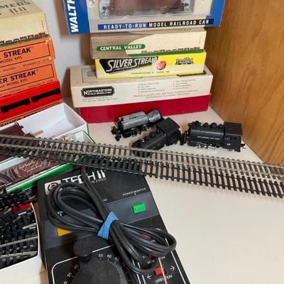 Lot of various train parts, models