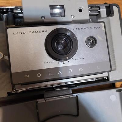 Big lot of vintage kodak cameras
