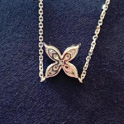 14k White Gold & Diamonds Floral Necklace