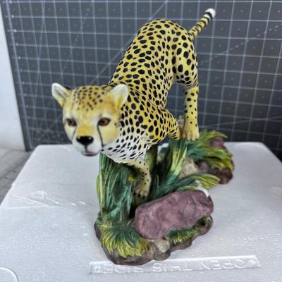 BOHME at Home Duma-Duma No. 14704-05 Cheetah Sculpture Like New in Original Box