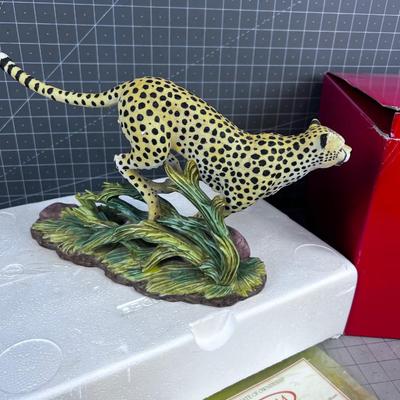 BOHME at Home Duma-Duma No. 14704-05 Cheetah Sculpture Like New in Original Box