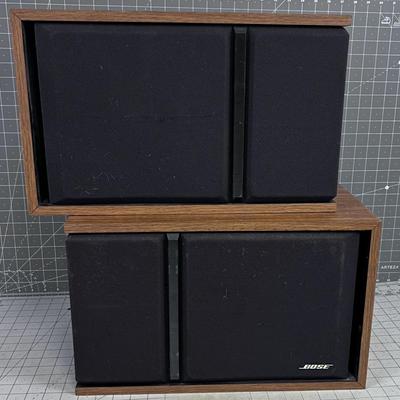 BOSE 301 Series iii Book Case Speakers 