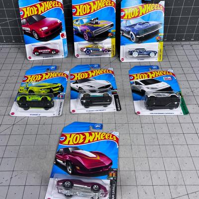 (7) HOT WHEELS New on the Card