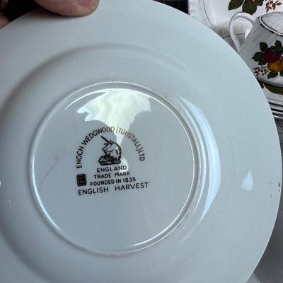 Enoch Wedgewood "English Harvest" Partial China Set 