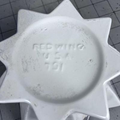 Redwing Dish, Geometric Peach & Off White Starfish