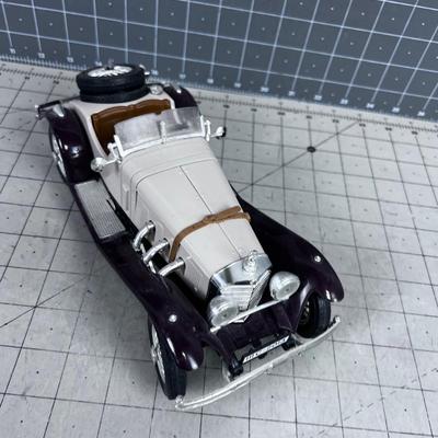 1928 Mercedes-Benz Scale Model