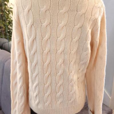 Lot #94 Folio Cashmere Sweater - Ivory, cable design - Size Large