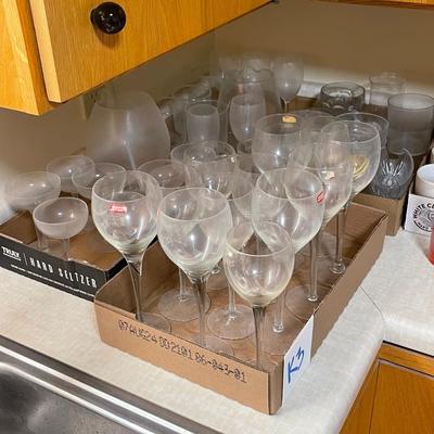 K3- Clear Glassware-wine glasses, glasses, and pitchers