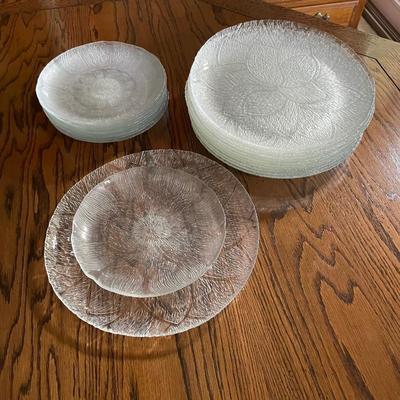 Arcoroc Frances Flyer Mid-Century Frosted Glass Plates, dinner and salad plates