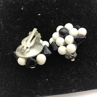 Vintage black and white clip on earrings