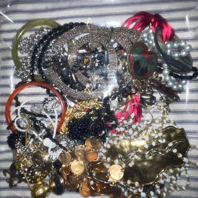 B11-Misc Jewelry