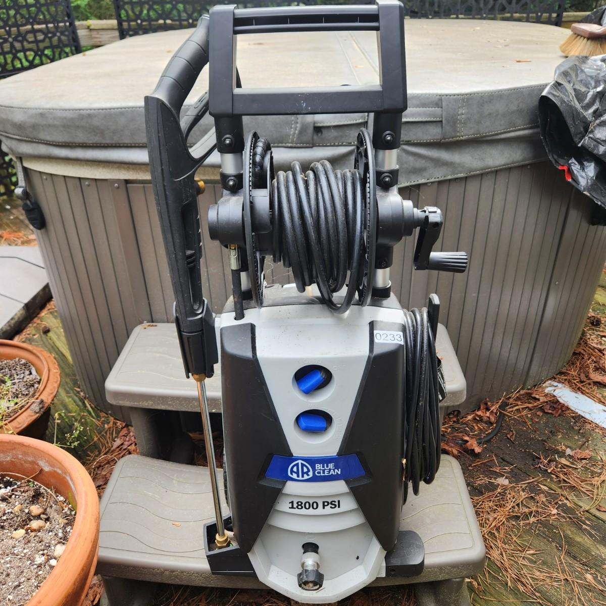 Clean Force 1800 Psi Power Washer AR Blue Clean 1800 PSI Power Washer | EstateSales.org