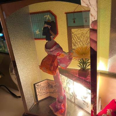 B17-oriental kimono with Oriental lamp